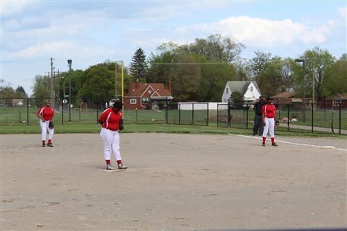 Osborn Girls Softball Game Photo 